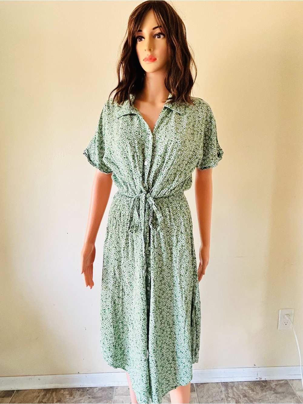 Shibever Sage Green Floral Tie-Waist Shirt Dress M